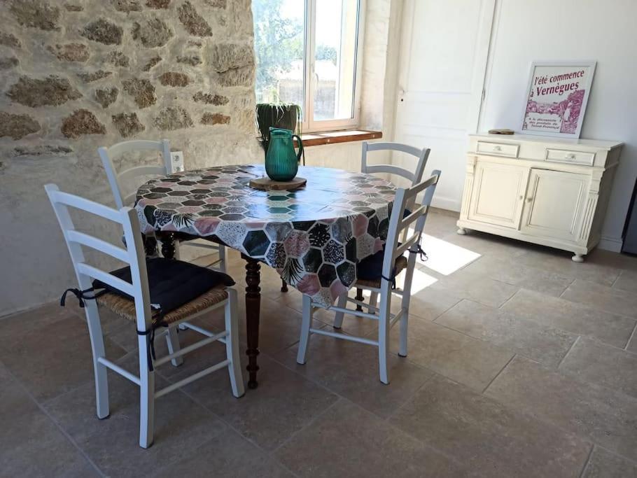 La Bastide Des Roman Βίλα Vernegues Εξωτερικό φωτογραφία